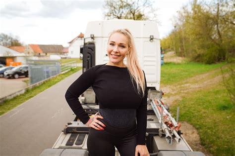 trucker babe sabrina freund|Mehr als nur eine Truckerin